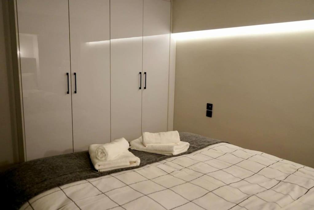 Cosy Loft Apartment พาทรา ภายนอก รูปภาพ