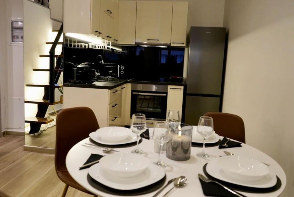 Cosy Loft Apartment พาทรา ภายนอก รูปภาพ