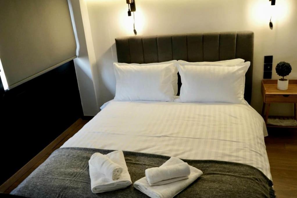 Cosy Loft Apartment พาทรา ภายนอก รูปภาพ