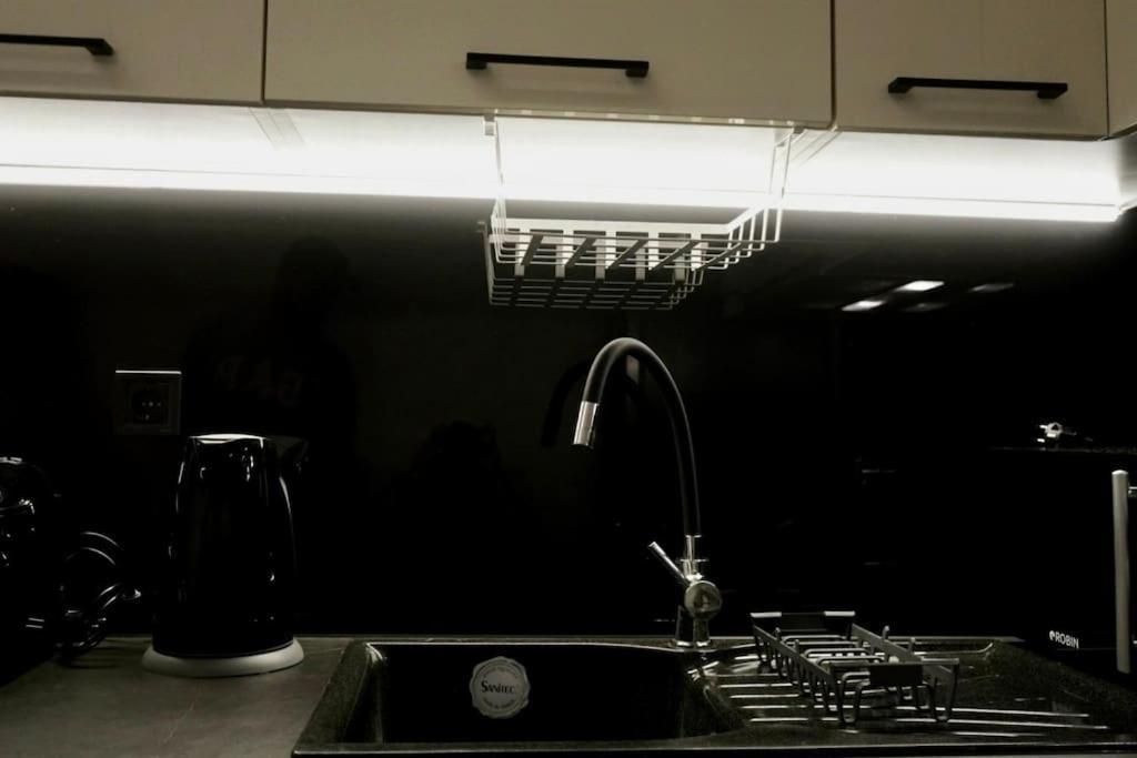 Cosy Loft Apartment พาทรา ภายนอก รูปภาพ